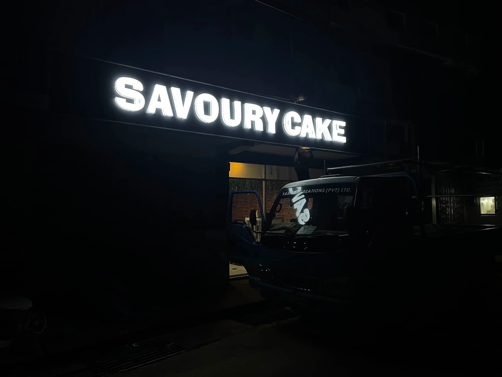 Retail storefront signboard